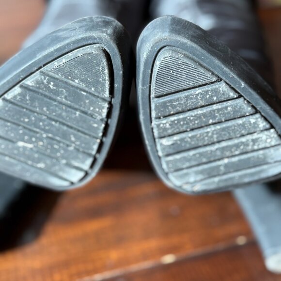 Winter  Boots Calvin Klein  7.5 - Picture 6 of 7